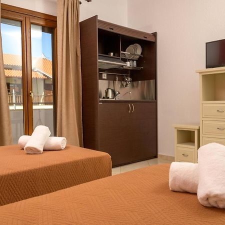 Pension Stelios Ouranoupoli Extérieur photo